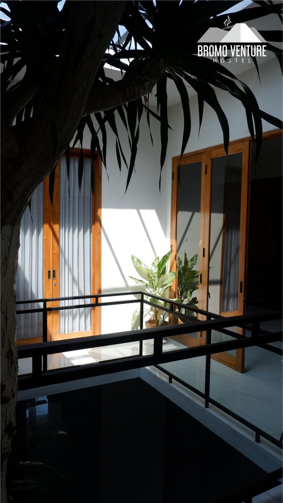 Albergue Bromo Venture Probolinggo Exterior foto